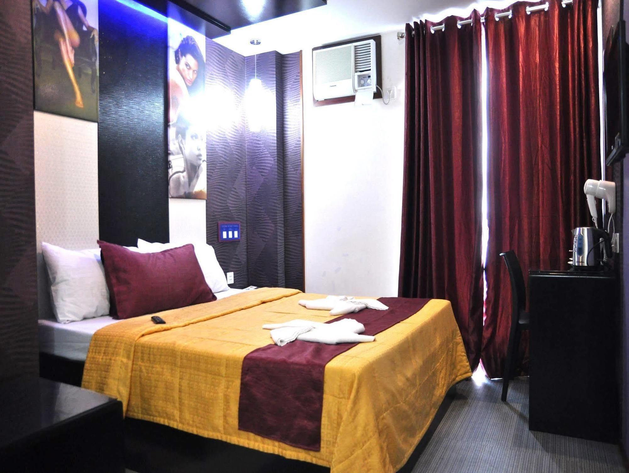 Icon Hotel North Edsa Quezon City Bagian luar foto